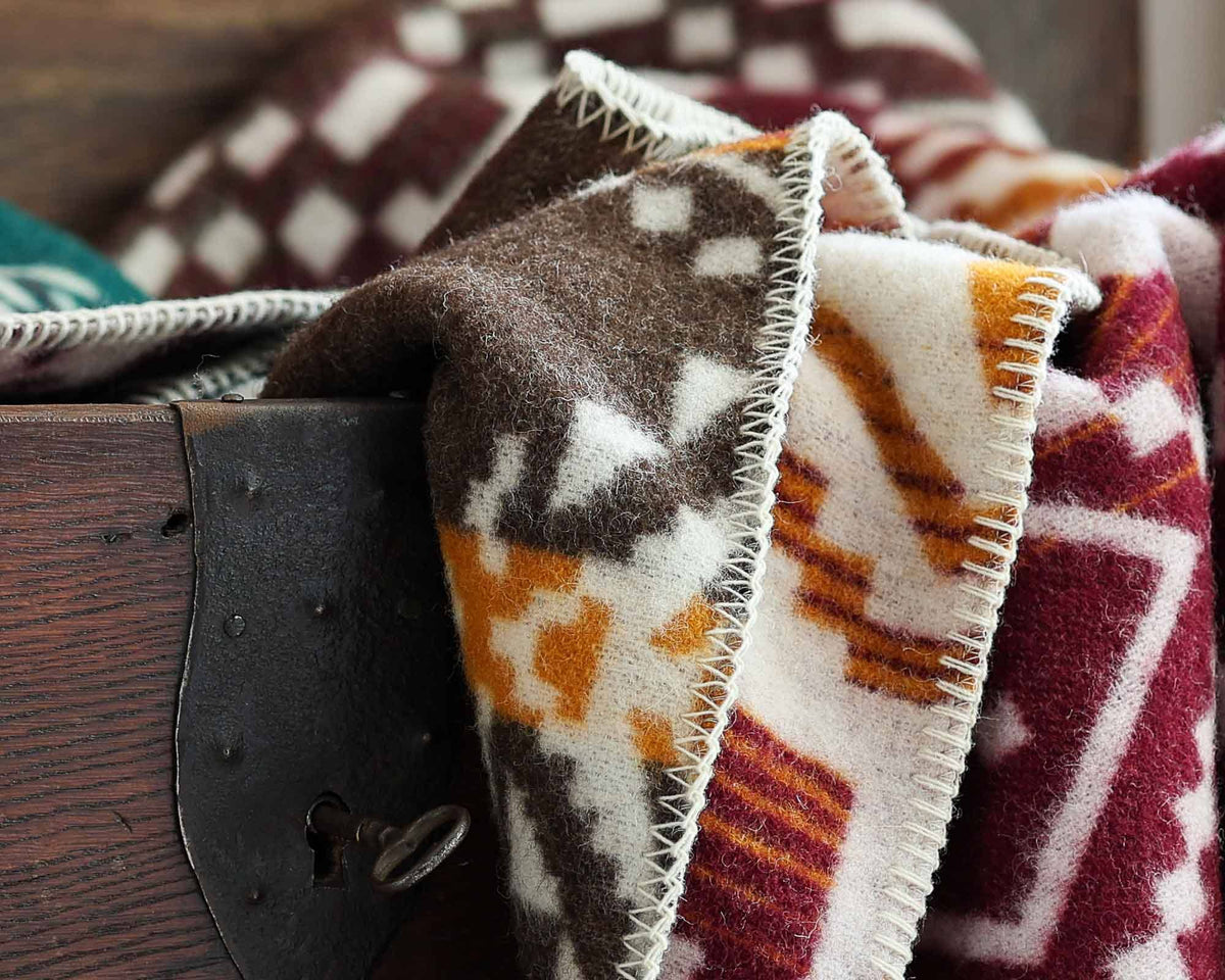 Grand plaid en laine VYR – photo 12