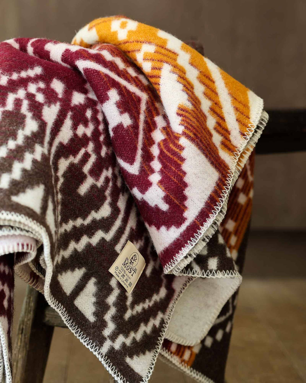 Grand plaid en laine VYR – photo 13