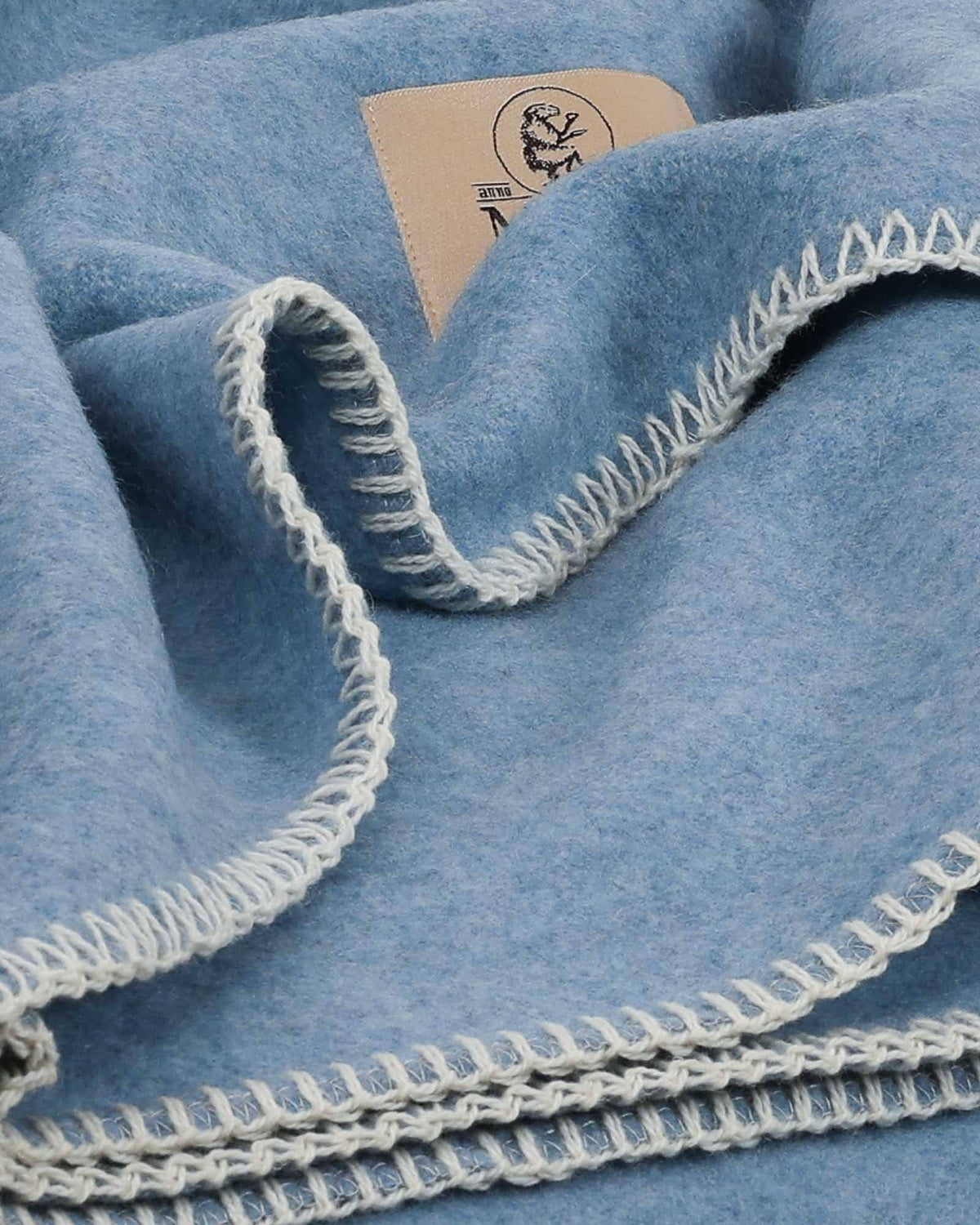 Plaid laine mérinos et cachemire LUMA SOFT – photo 8