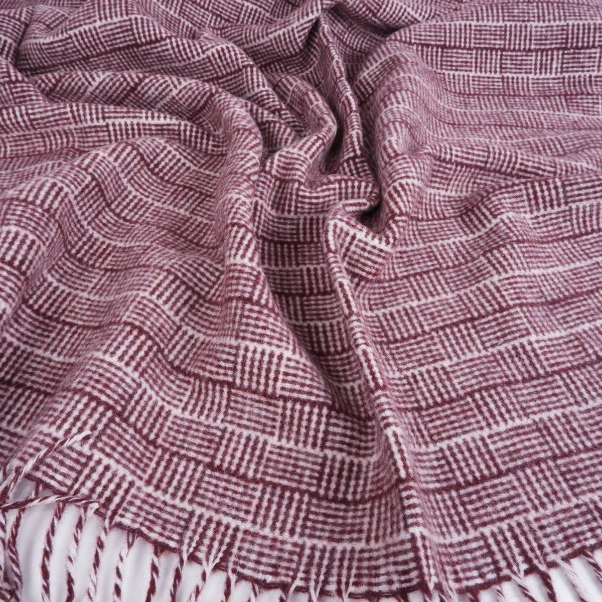 Plaid en laine mérinos NET – détail du tissage (photo 5)