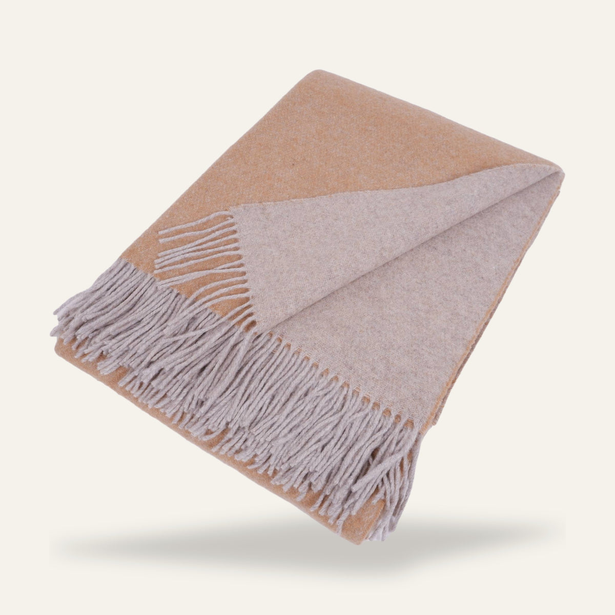 Plaid en laine mérinos bicolore – coloris camel (photo 9)
