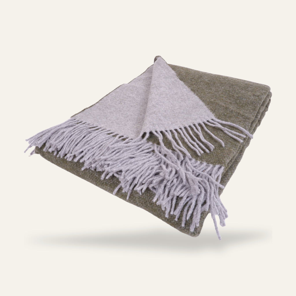Plaid en laine mérinos bicolore – coloris vert-gris (photo 12)